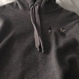 Dark grey under armour hoodie